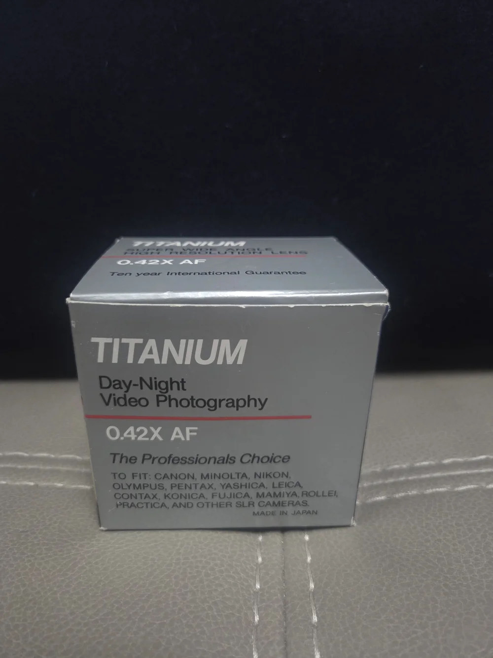 TITANIUM 0.42X AF Day-Night Video Photography Lens Adapter - Bin R